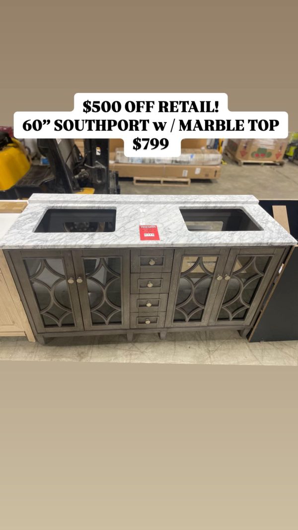 60 Southport w - Pallets for sale.